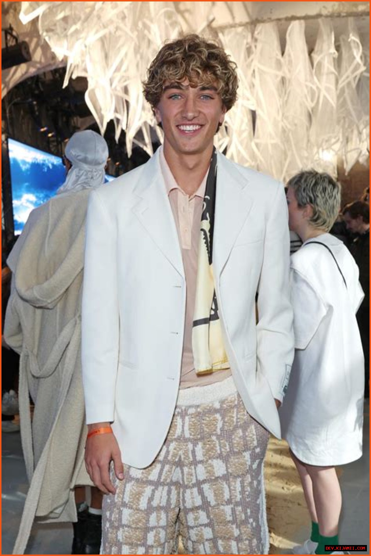 Taylor Summers: The Rising Star In The Entertainment Industry